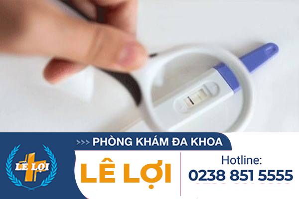 Chậm kinh nhiều ngày thử que 1 vạch