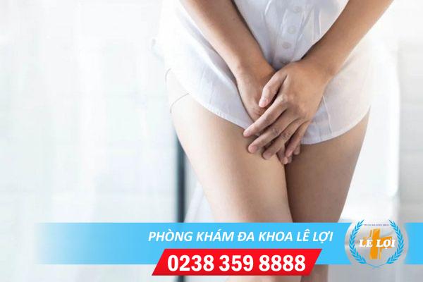 Nổi mụn nước âm đạo là bị gì?